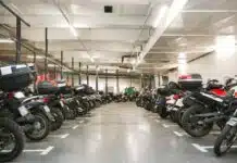 Comment trouver facilement un parking pour moto à Paris ?