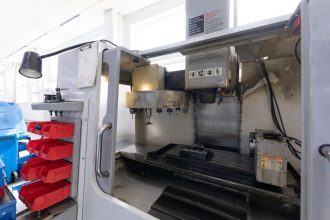 Les atouts d'une machine heidelberg SBG pour la découpe et le rainage
