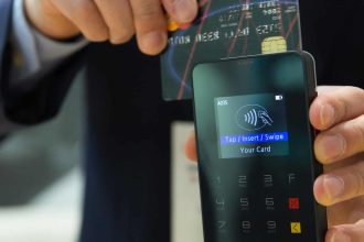 Pourquoi opter pour une badgeuse ?