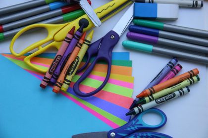 Essentiels de la rentrée scolaire Oberthur avec fournitures variées